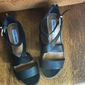 Steve Madden strappy  black leather heeled sandals